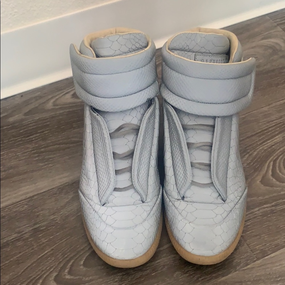 MAISON MARTIN MARGIELA PYTHON-STAMPED SNEAKER